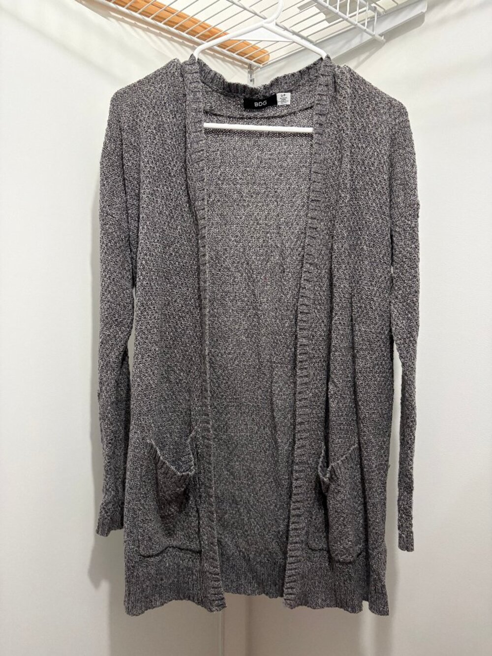Long sleeve grey cardigan